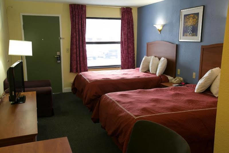 Days Inn By Wyndham Elmsford Exterior foto