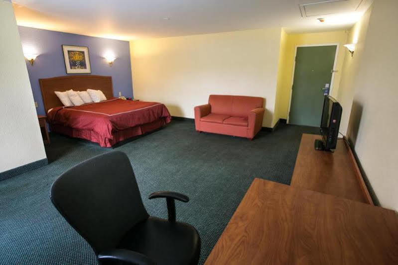 Days Inn By Wyndham Elmsford Exterior foto
